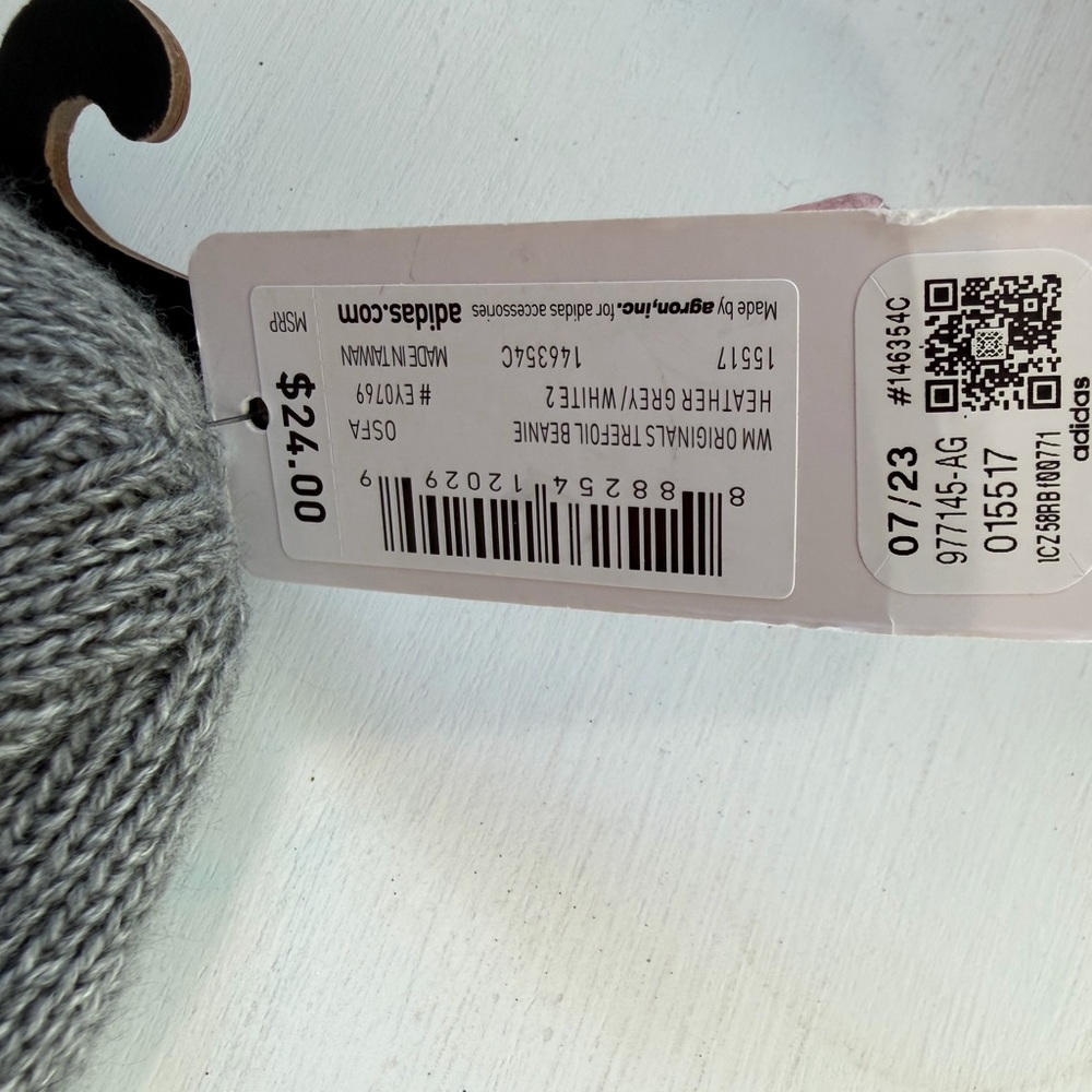 Adidas Originals Trefoil Knit Beanie - Picture 4 of 4